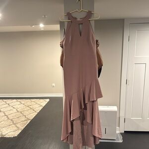 Elegant Pink Sleeveless Dress